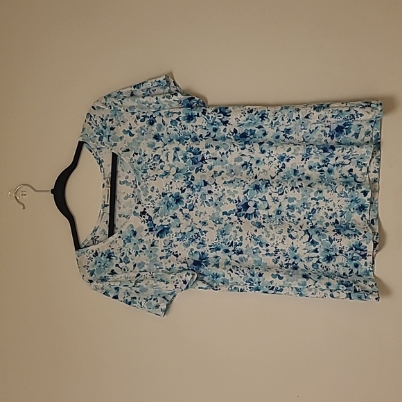croft & barrow Tops - Croft & Barrow womens shirt medium